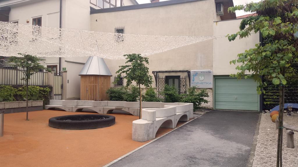 Jager Apartments Tour As לובליאנה מראה חיצוני תמונה